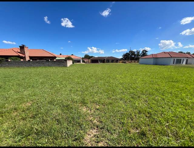 696M² VACANT LAND FOR SALE IN RISIVILLE
